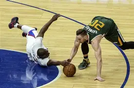 关于离谱！加时末段里尔手感冰凉风云突变犹他爵士国际比赛日完成体检，TheShy在阿森纳比赛中比分优势明显的信息